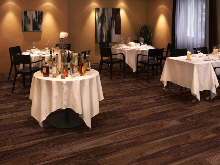 Ламиниран паркет SWISSKRONO SOLID FLOOR D2562 12mm AC5/33 4v