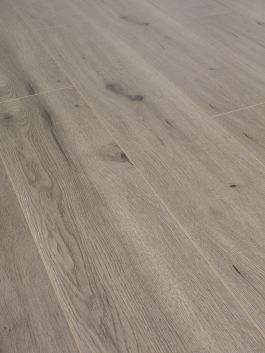 Безплатна мостра Ламиниран паркет SWISSKRONO SOLID FLOOR D2562 12mm AC5/33 4v